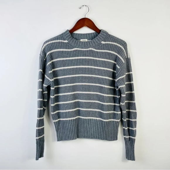 A.N.A Gray Knit Long Sleeve Striped Sweater Size Small - Picture 1 of 6